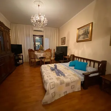 Polly Garden Apartment Rome