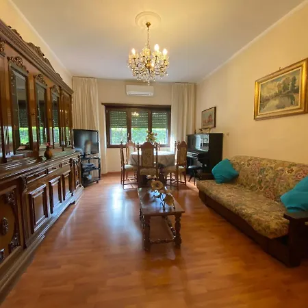 Appartement Polly Garden *